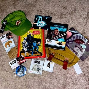 Assorted Star War Galaxy Box items